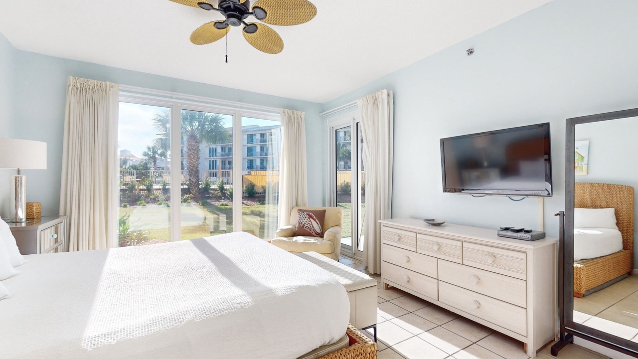 Photo of Bedroom in Rosemary Beach