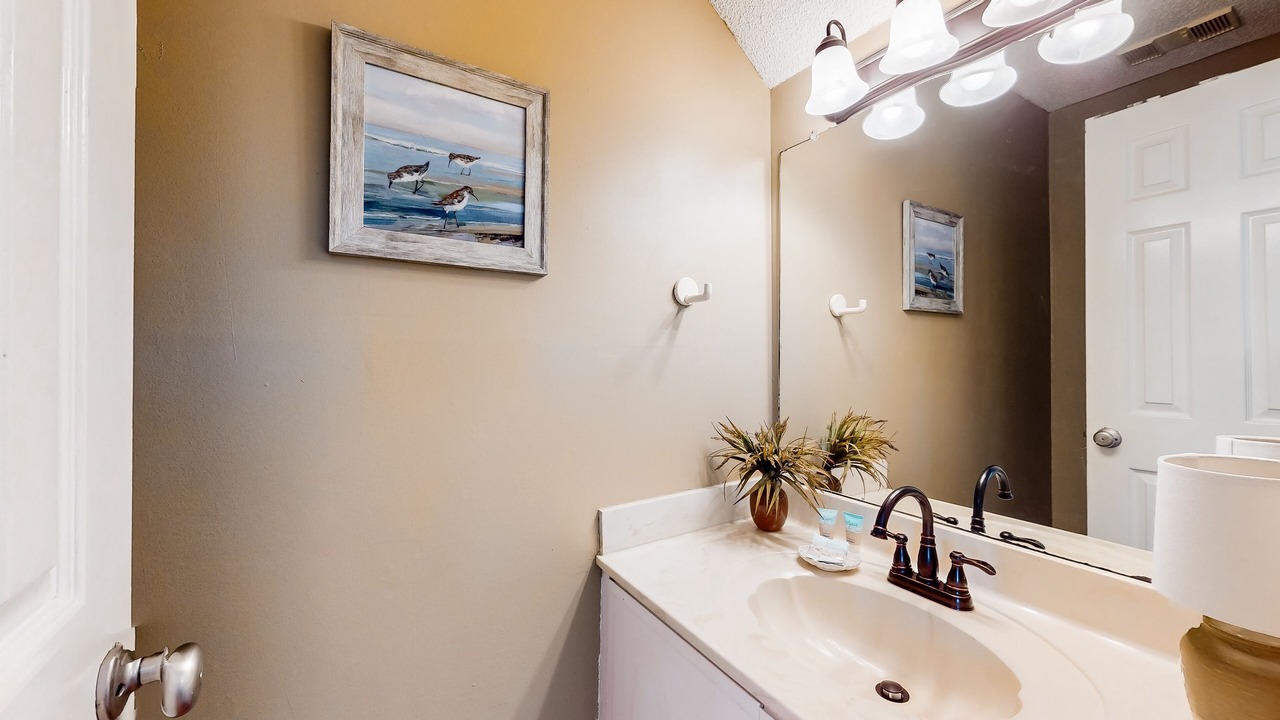 Photo of Bathroom in Sunnyside