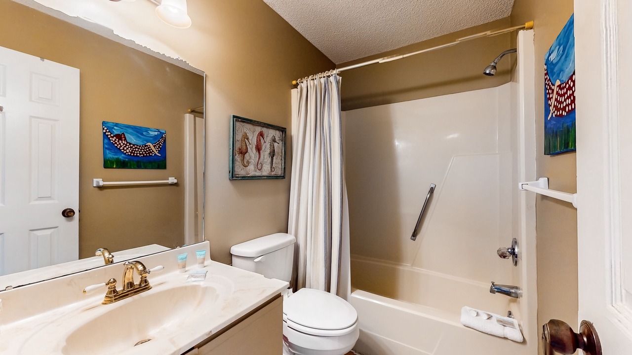 Photo of Bathroom in Sunnyside