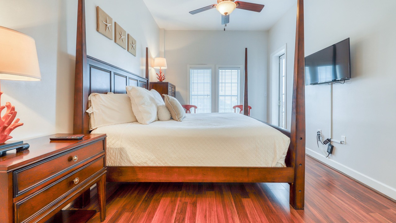Photo of Bedroom in Seacrest Beach