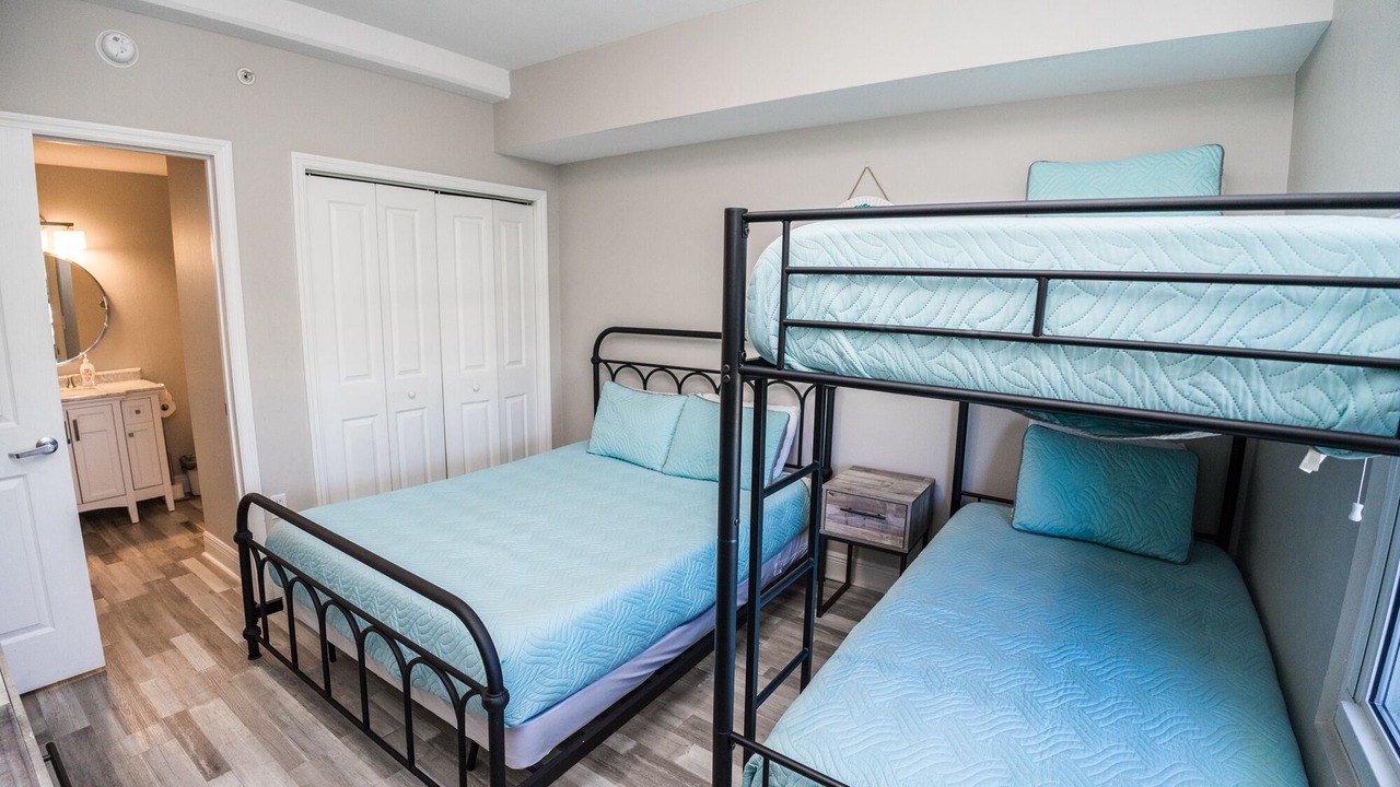 Photo of Bedroom in Miramar Beach