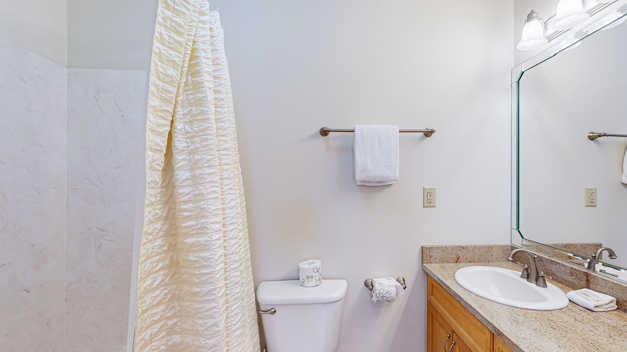 Photo of Bathroom in Santa Rosa Beach