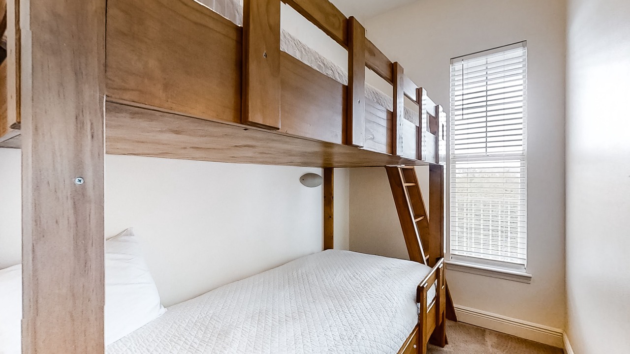 Photo of Bedroom in Santa Rosa Beach
