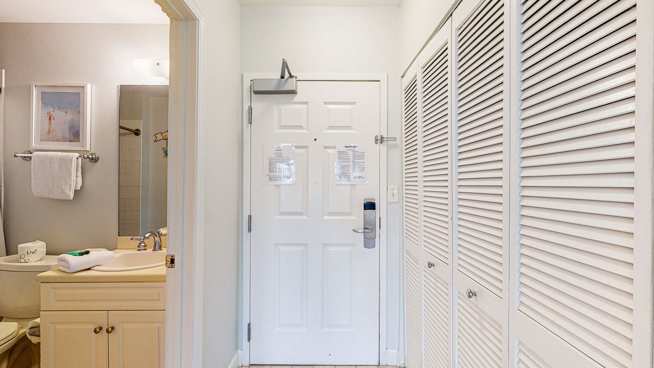 Photo of Bathroom in Gulf Place