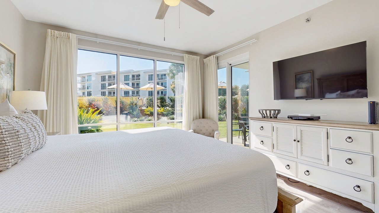 Photo of Bedroom in Rosemary Beach