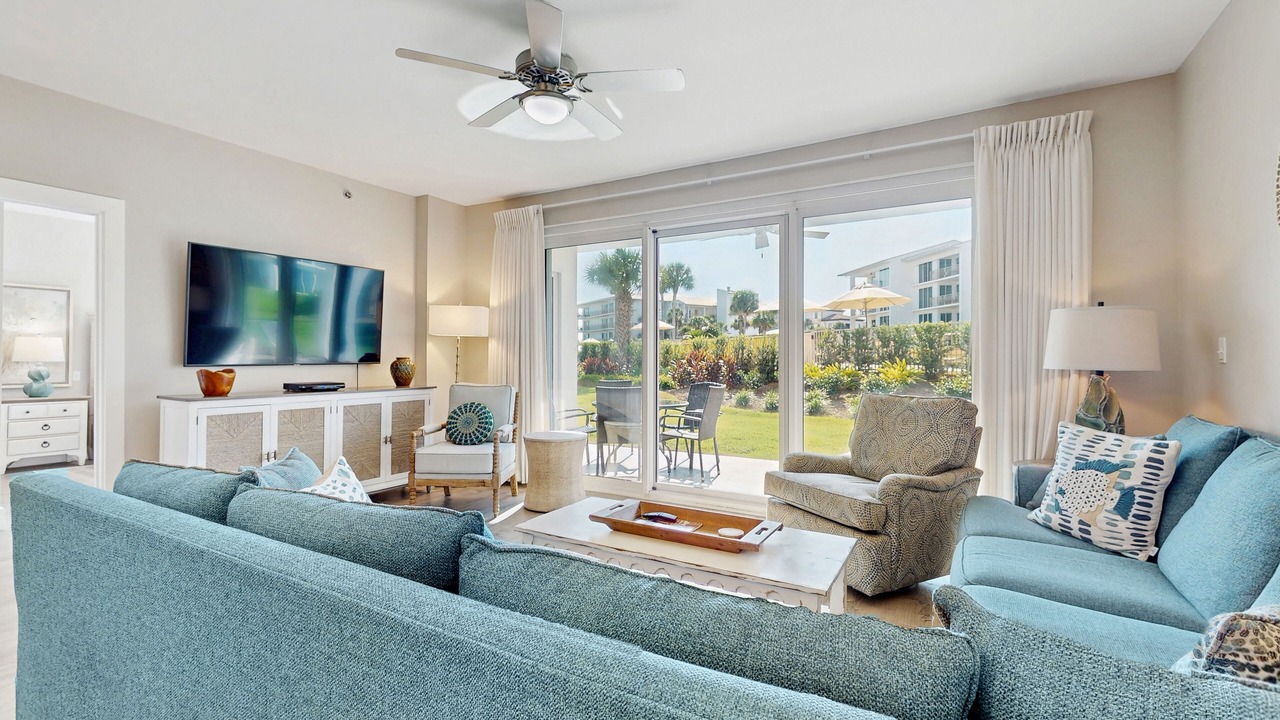 Photo of Livingroom in Rosemary Beach