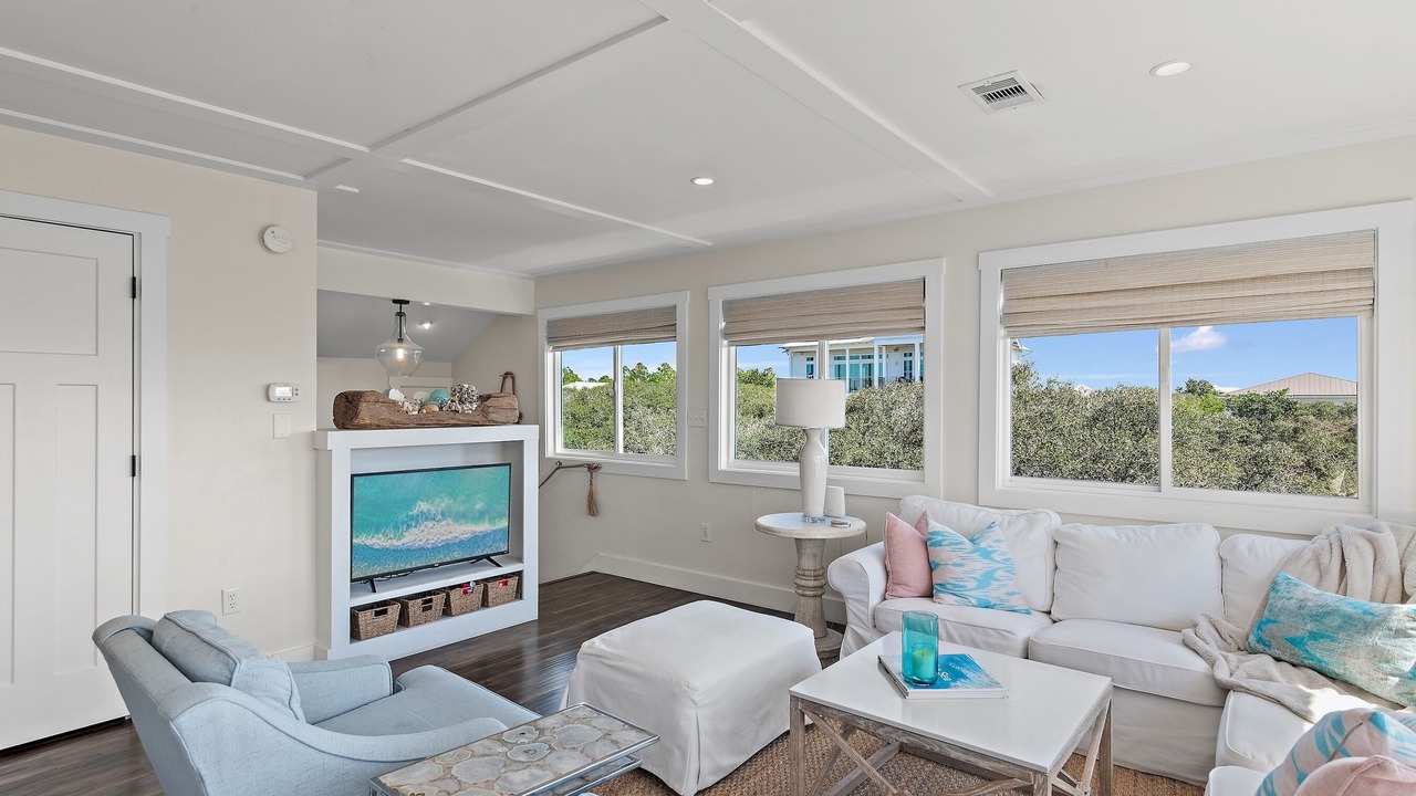 Photo of Livingroom in Gulf Trace