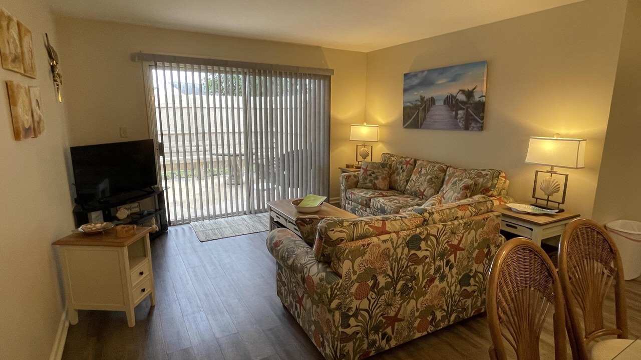 Photo of Livingroom in West Panama City Beach