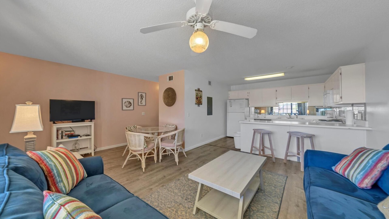 Photo of Livingroom in West Panama City Beach
