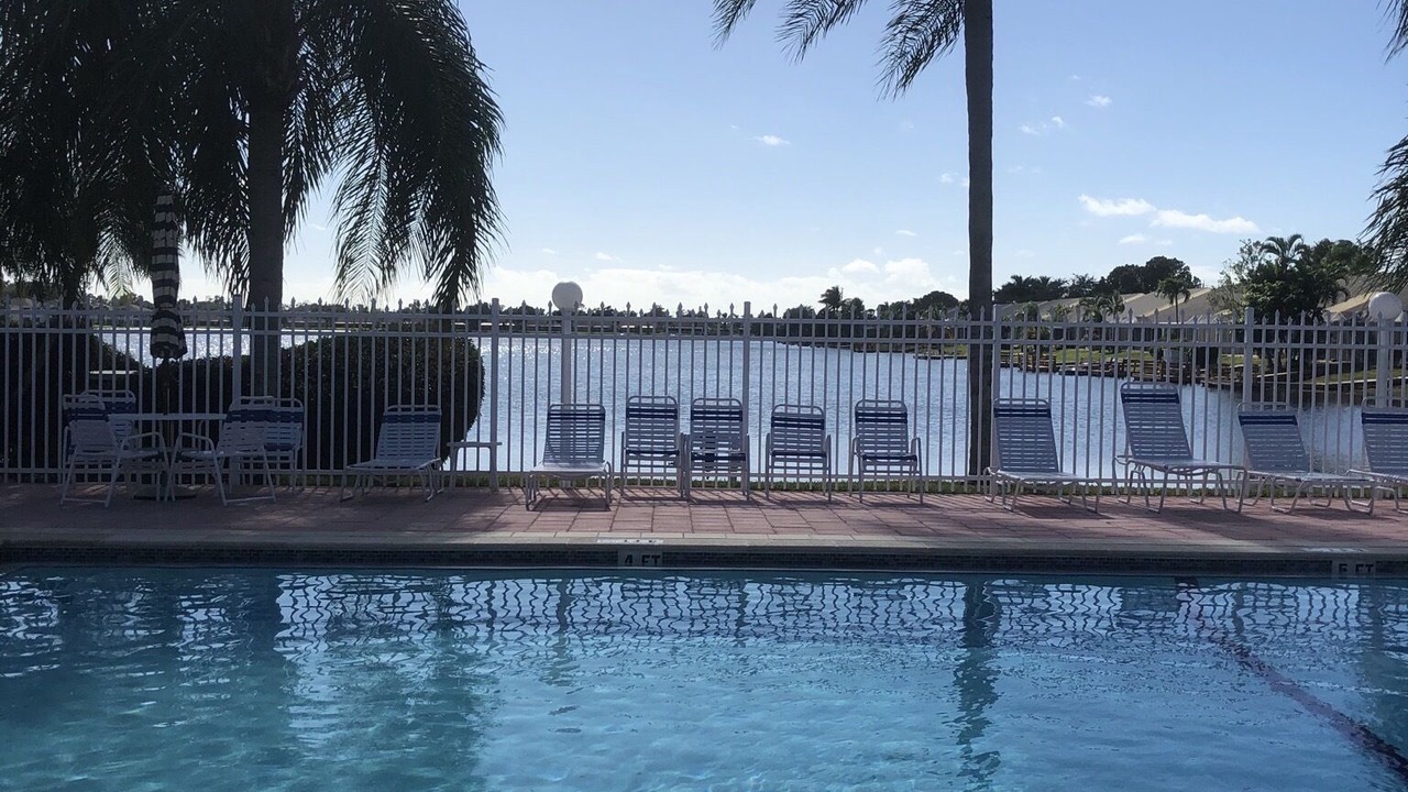Photo of Outdoor in Crown Pointe
