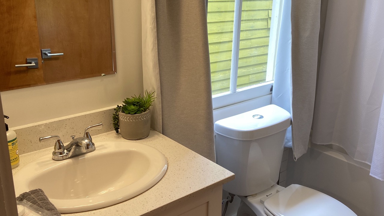 Photo of Bathroom in Mid-City