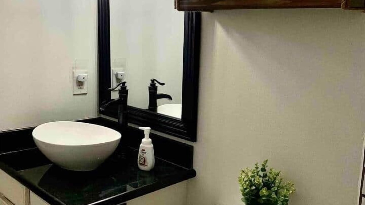 Photo of Bathroom in Ono Island