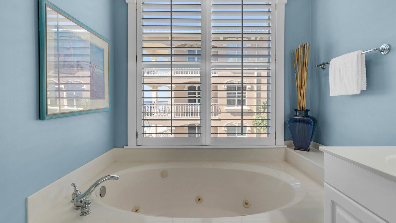 Photo of Bathroom in Seacrest