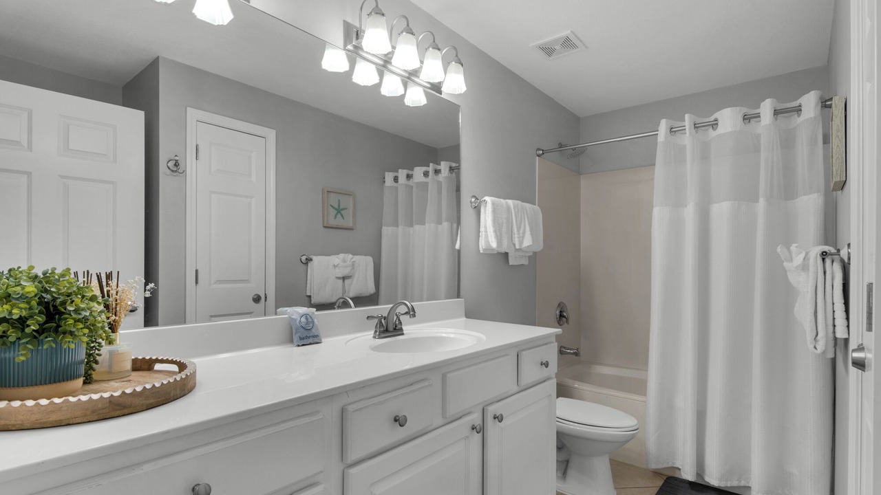 Photo of Bathroom in Santa Rosa Beach