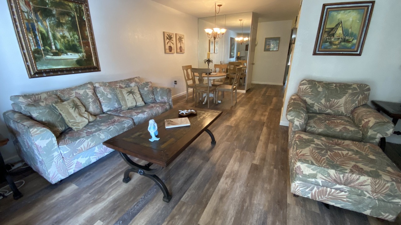 Photo of Livingroom in Bayview