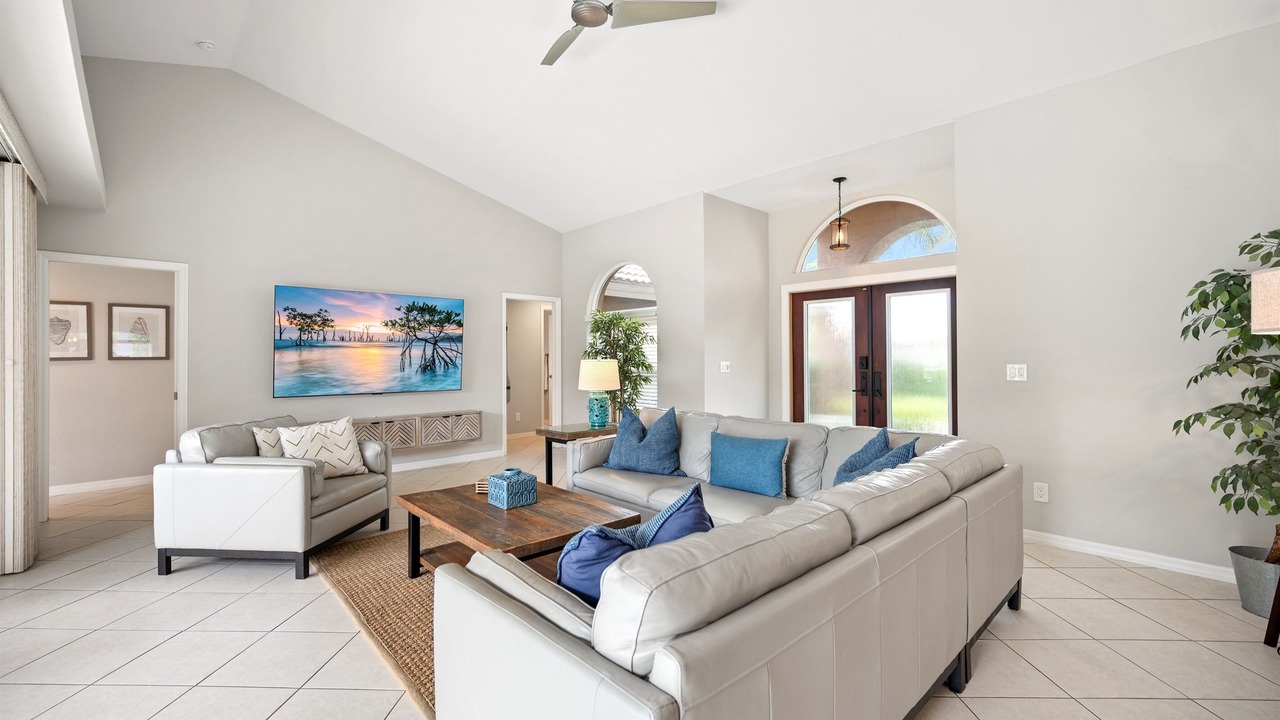 Photo of Bedroom in Central Naples