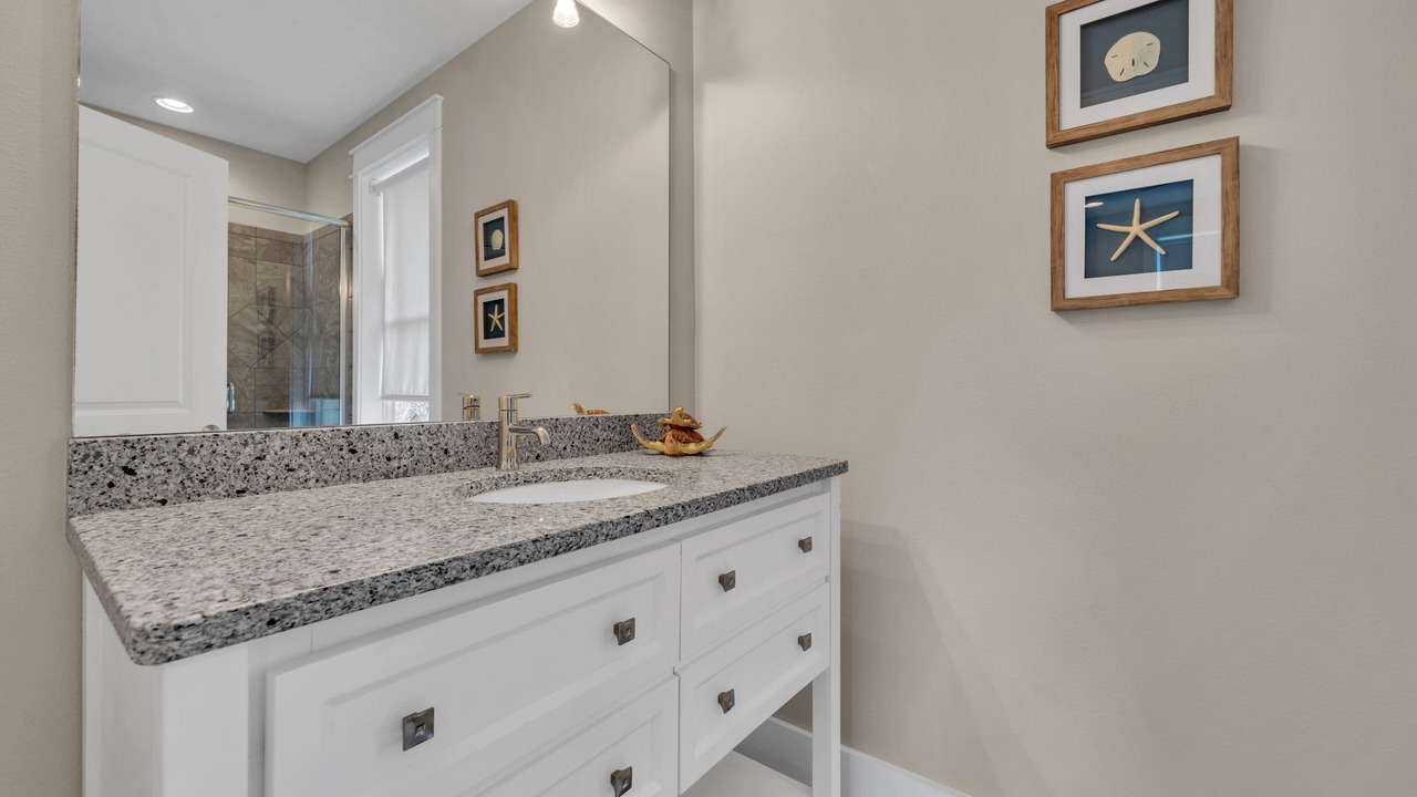 Photo of Bathroom in Emerald Waters Village