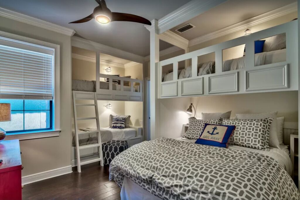 Photo of Bedroom in Villa Lago