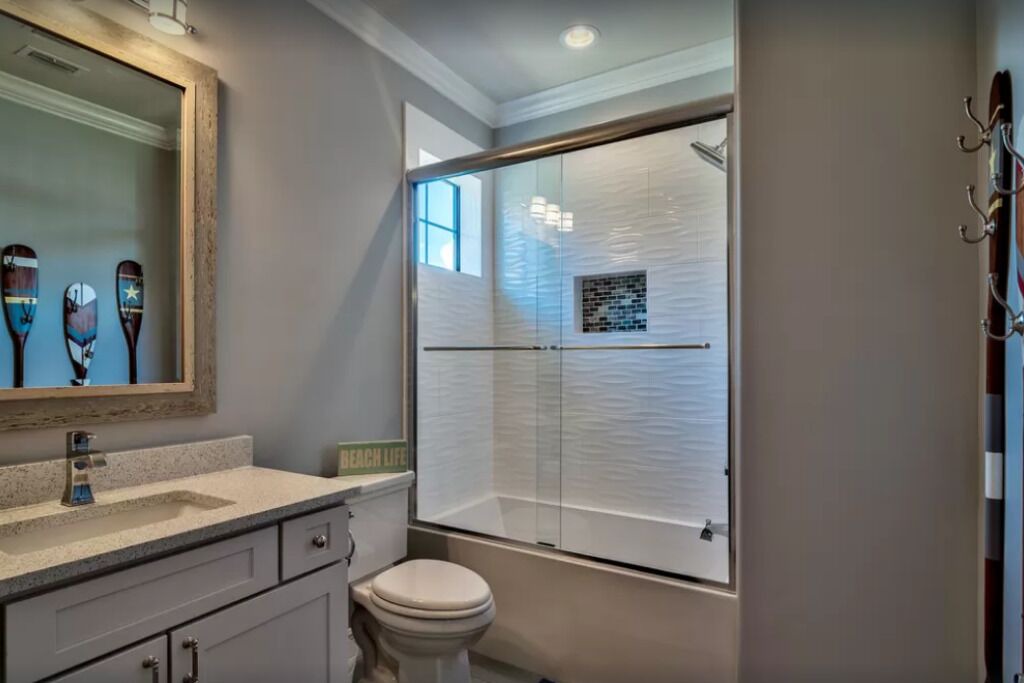 Photo of Bathroom in Villa Lago