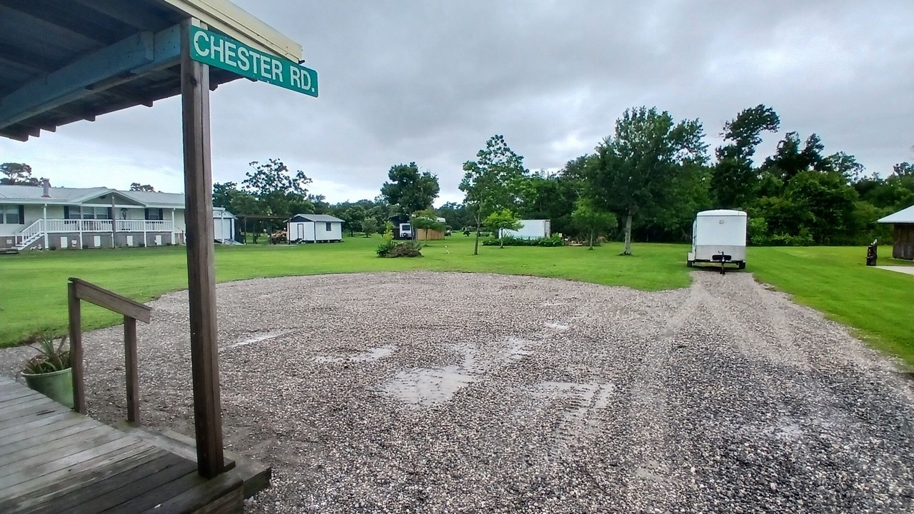 Photo of Others in Chauvin