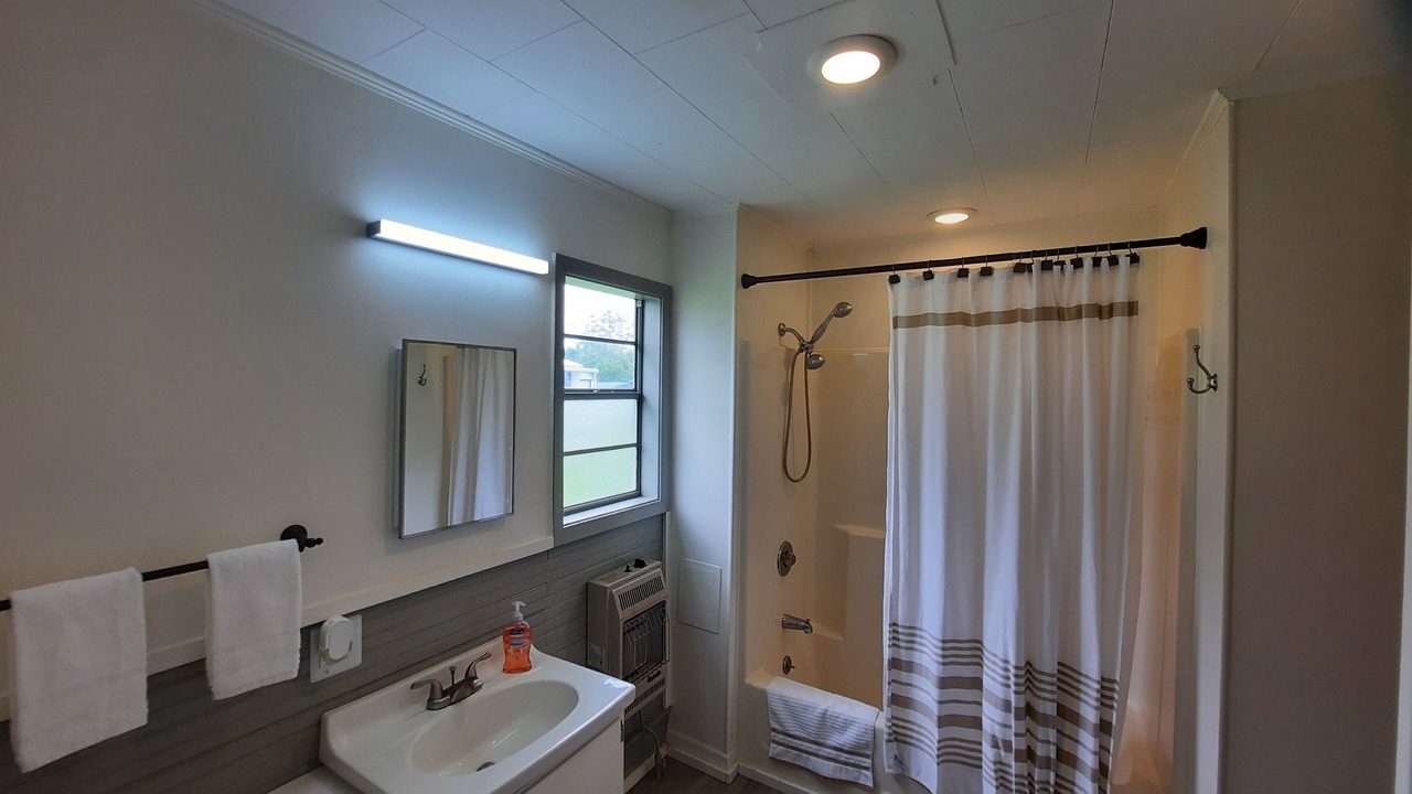 Photo of Bathroom in Chauvin