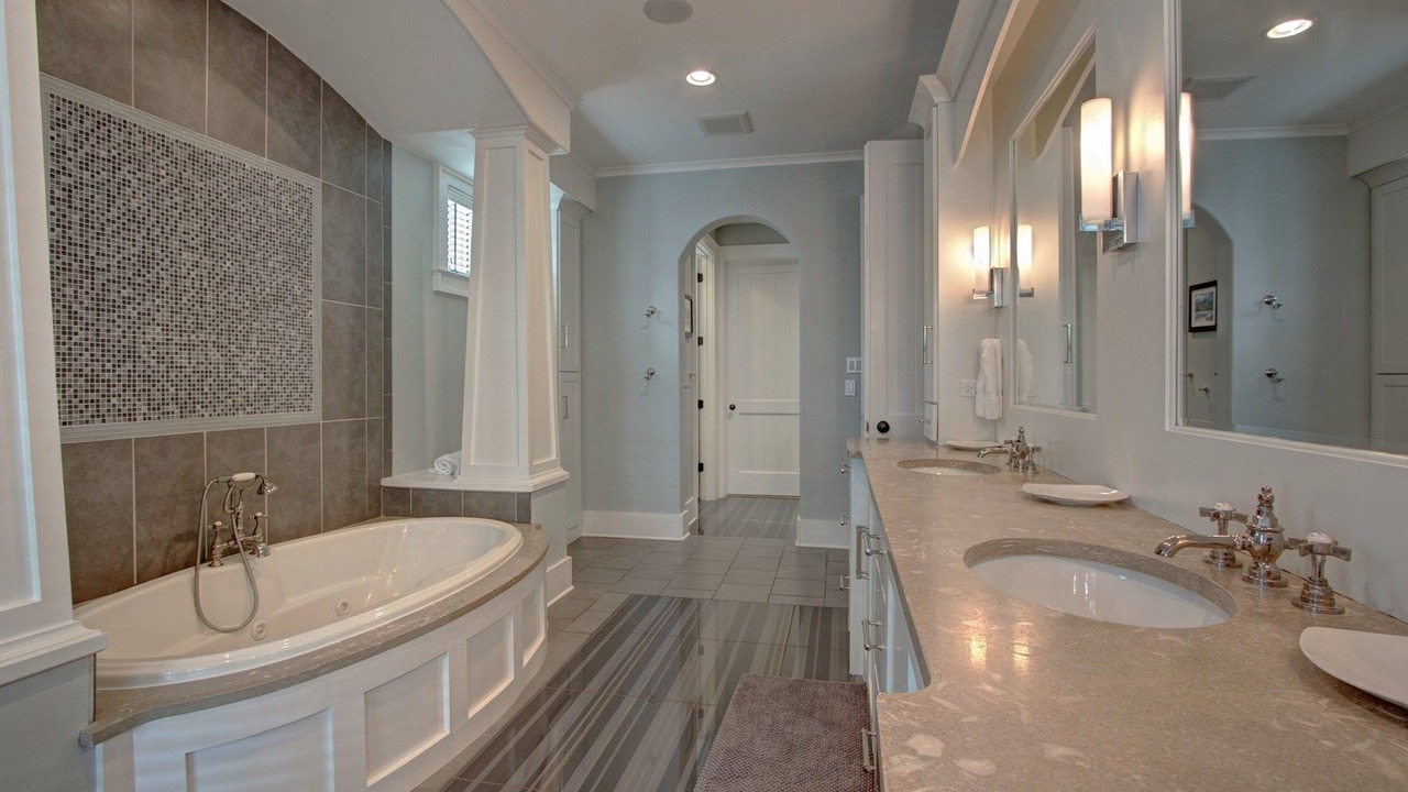 Photo of Bathroom in WaterSound Beach