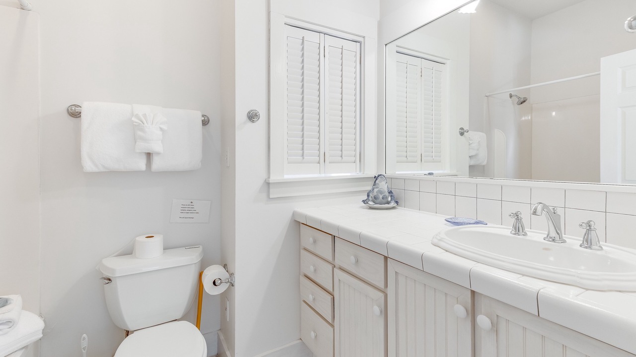 Photo of Bathroom in Seaside