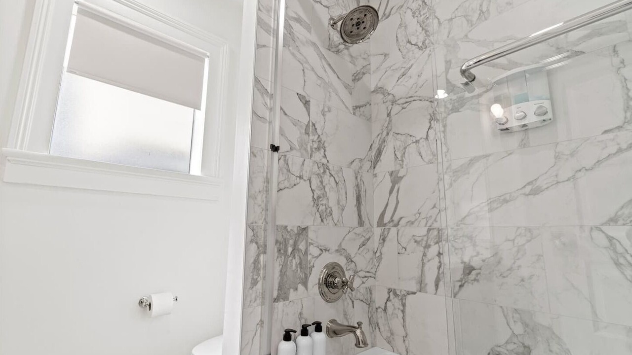 Photo of Bathroom in Uptown Historic District