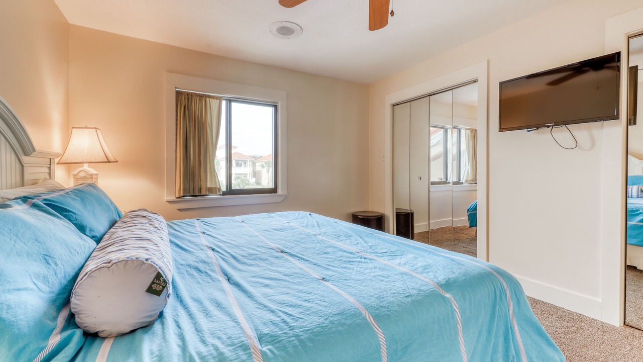 Photo of Bedroom in Fort Bay