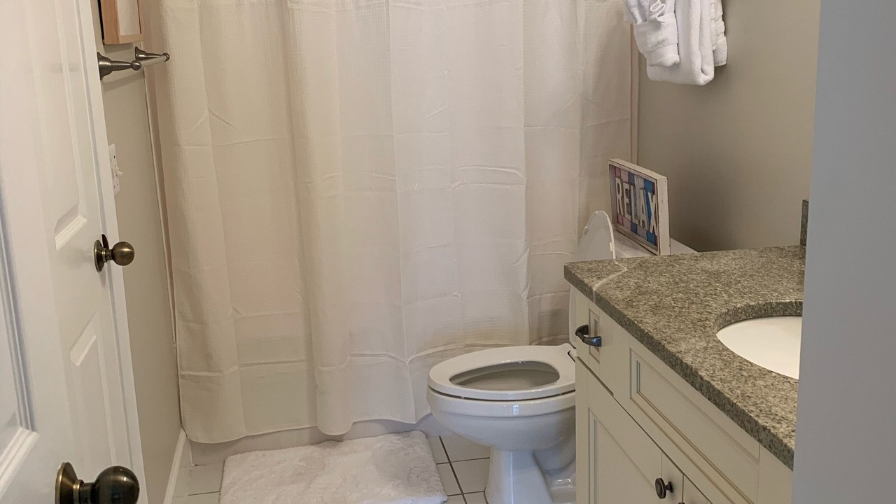 Photo of Bathroom in Holiday Isle