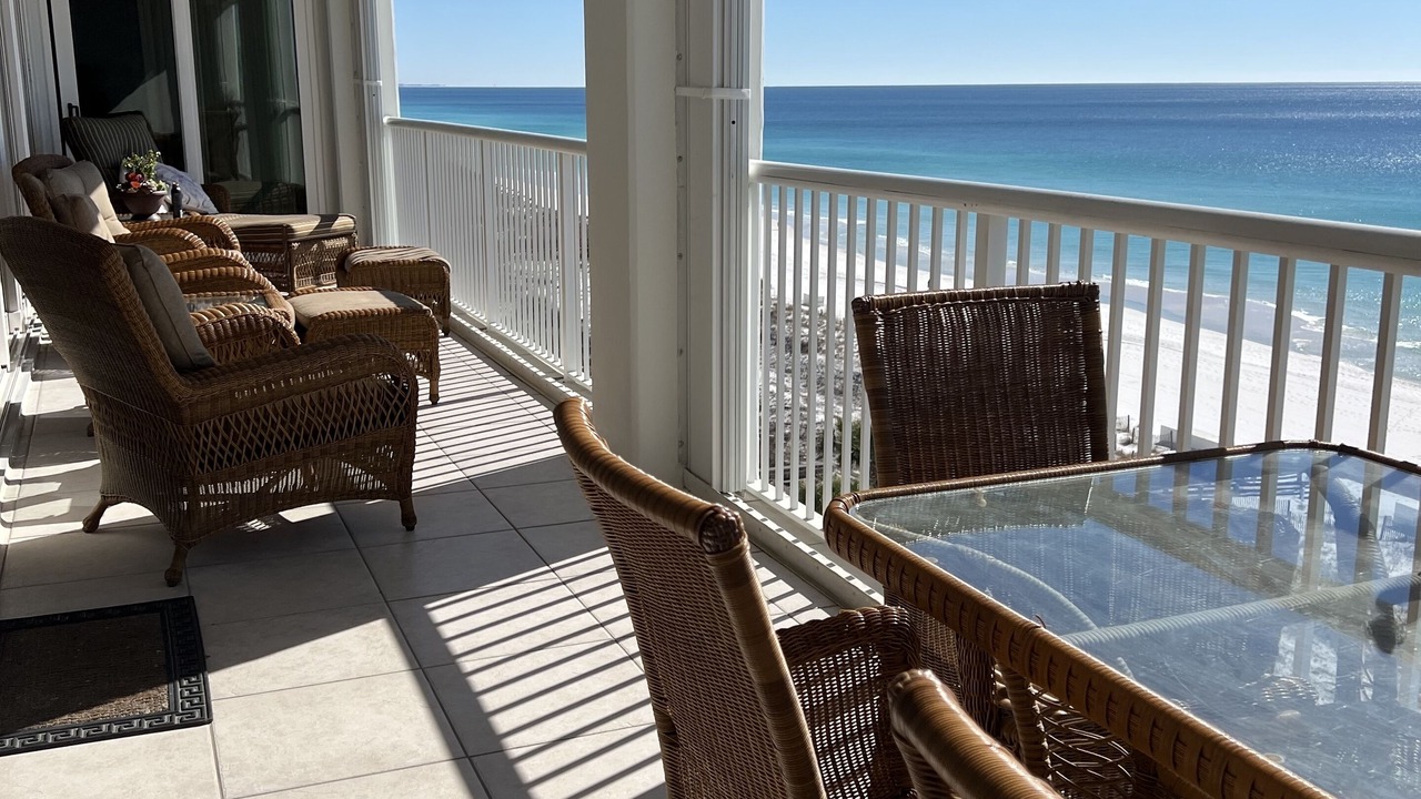 Photo of Patio Balcony in Holiday Isle