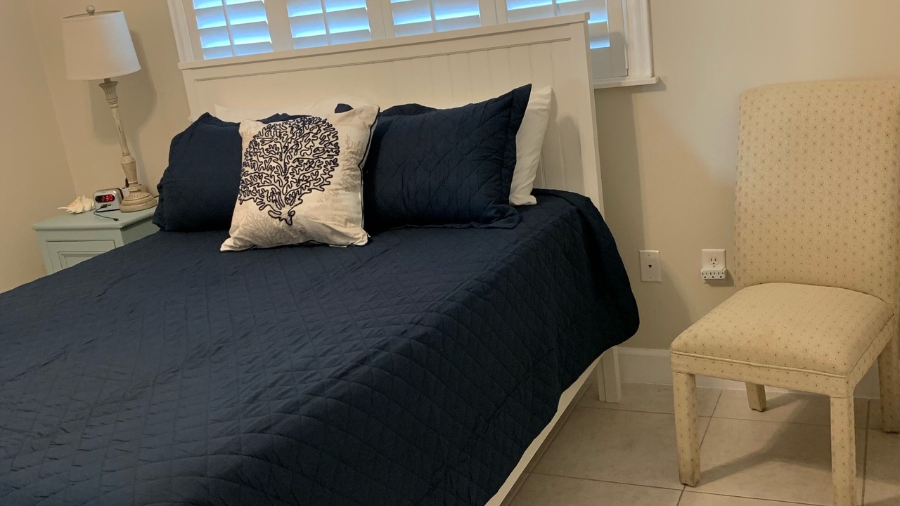 Photo of Bedroom in Holiday Isle