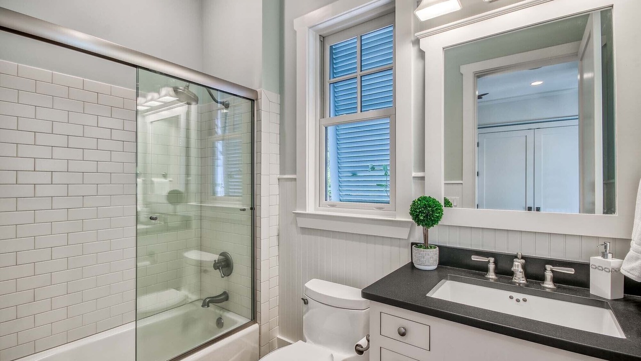 Photo of Bathroom in WaterSound Beach