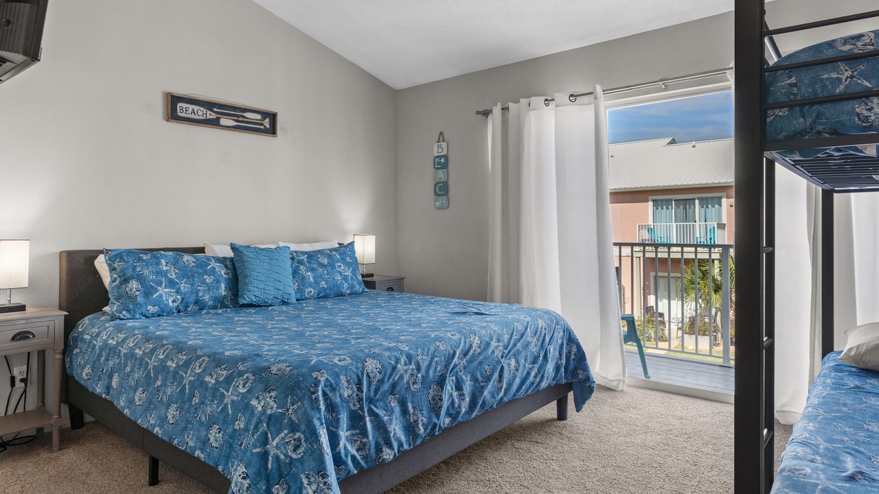 Photo of Bedroom in Miramar Beach