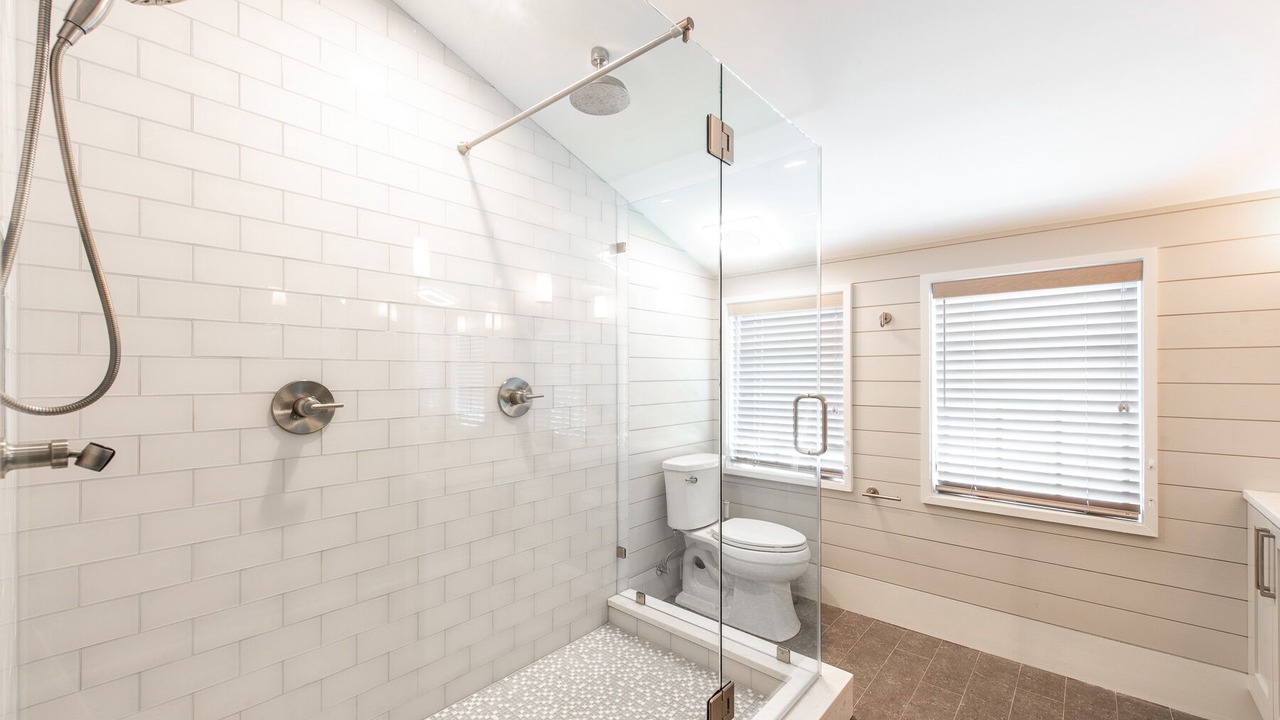 Photo of Bathroom in Rosemary Beach