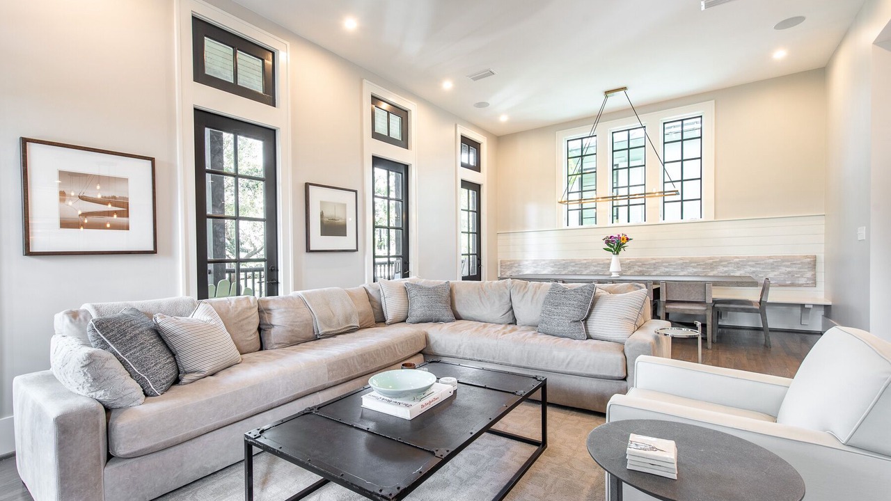 Photo of Livingroom in Rosemary Beach