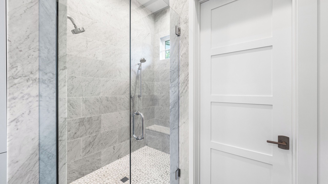 Photo of Bathroom in Treetop