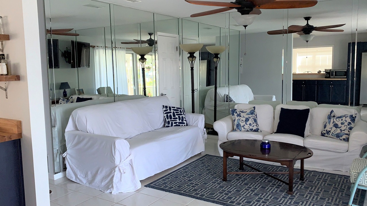 Photo of Livingroom in Silver Sands