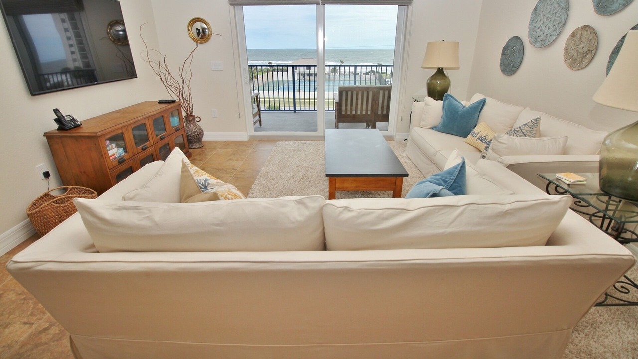 Photo of Bedroom in New Smyrna Beach