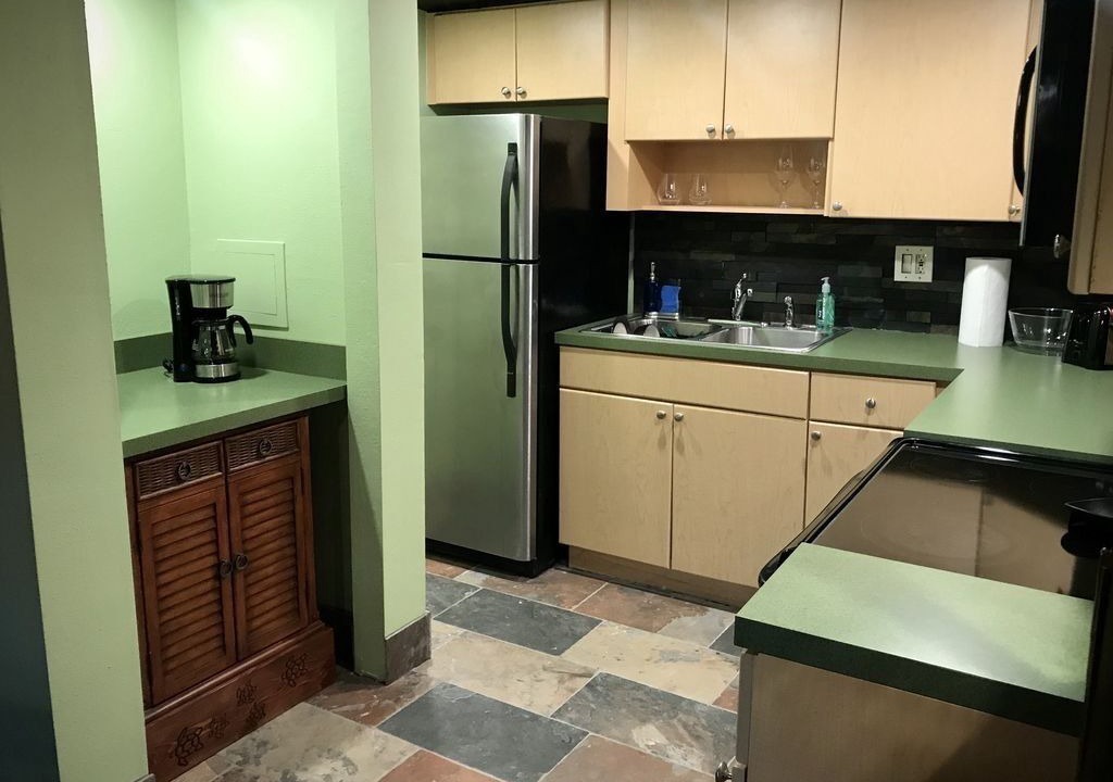 Photo of Kitchen in Gulf Gate Estates