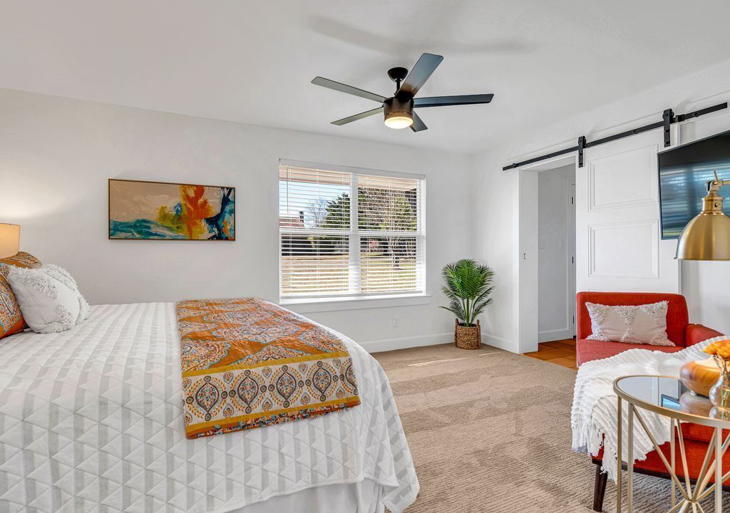 Photo of Bedroom in Wills Point