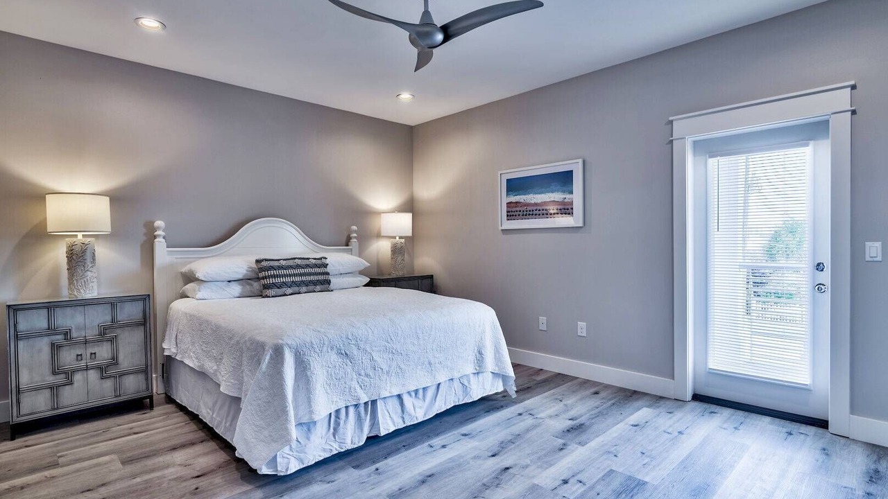 Photo of Bedroom in Crystal Shores