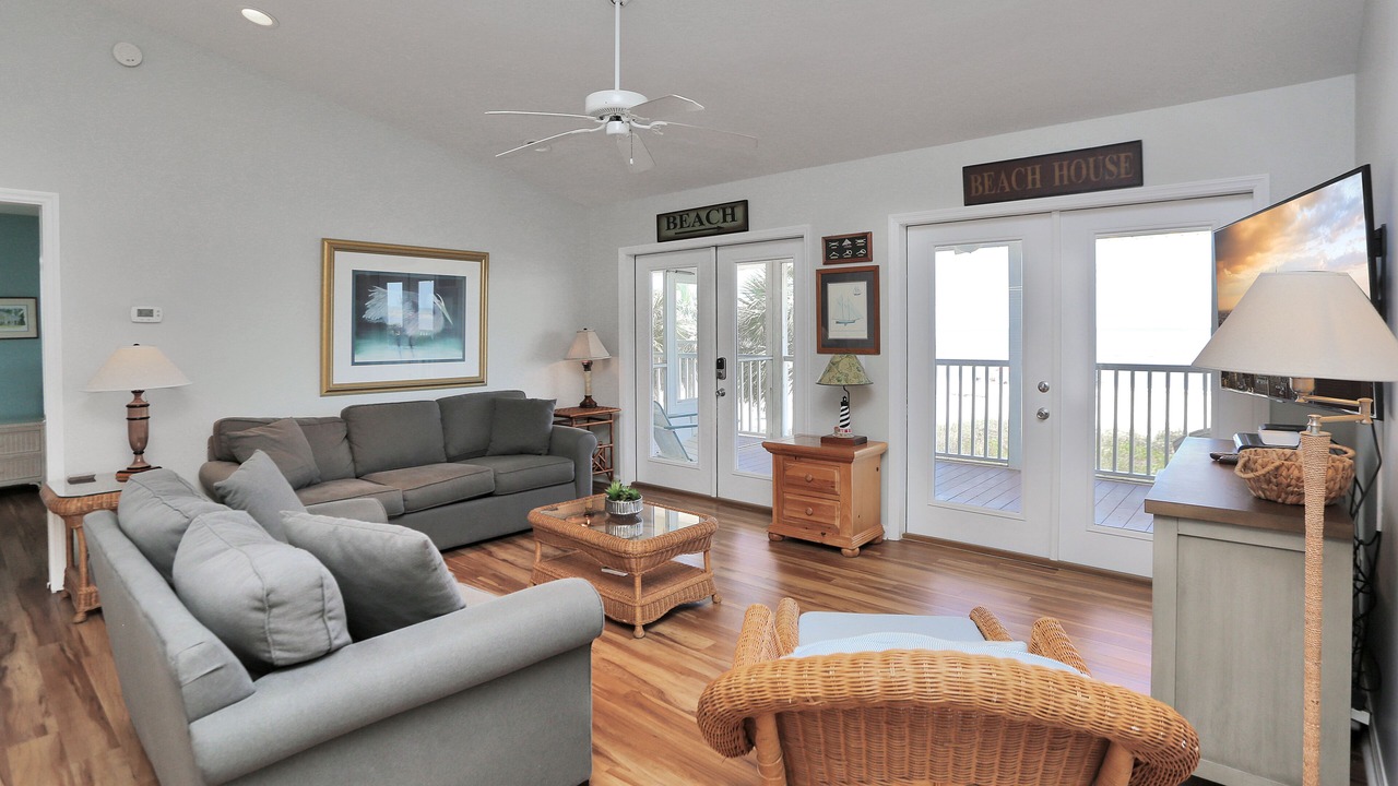 Photo of Livingroom in Indian Pass