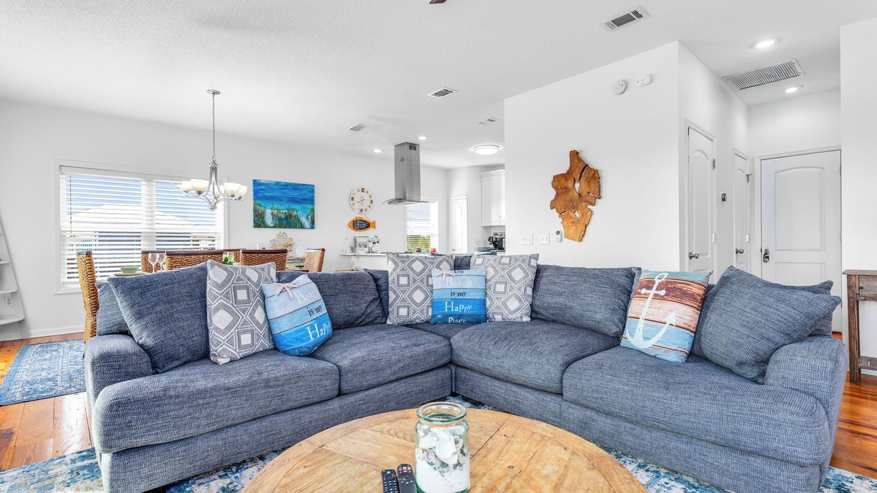 Photo of Livingroom in Port St. Joe