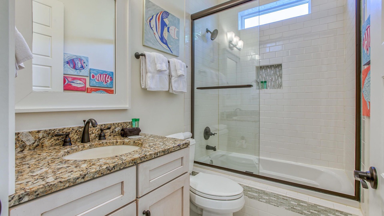 Photo of Bathroom in Lakeside at Blue Mountain Beach
