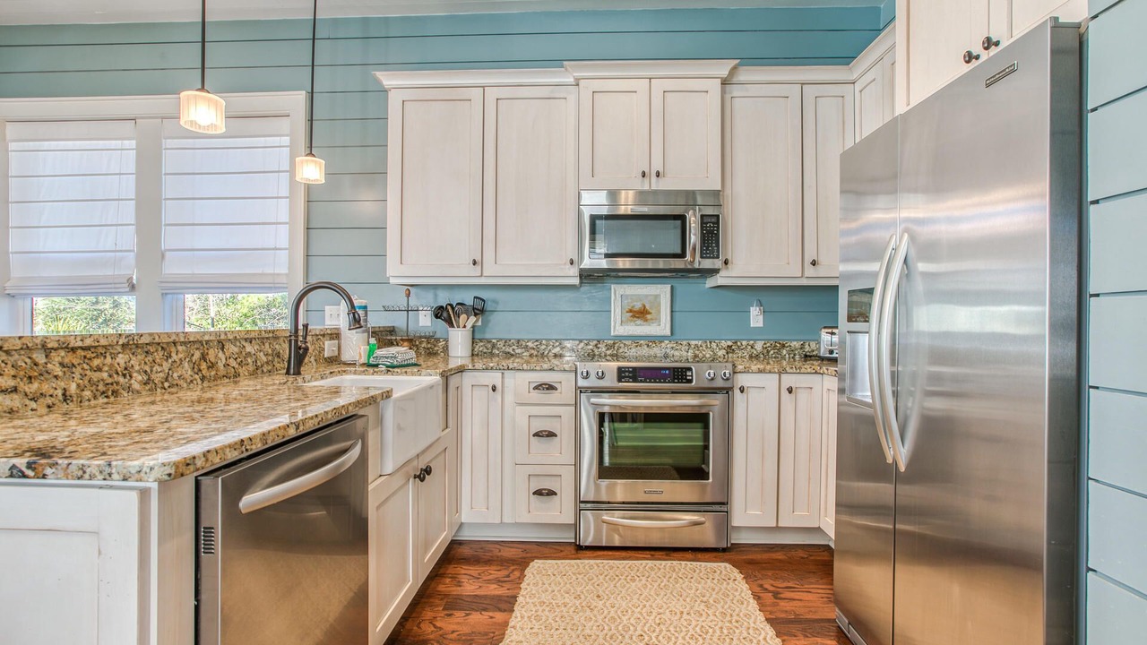 Photo of Kitchen in Lakeside at Blue Mountain Beach