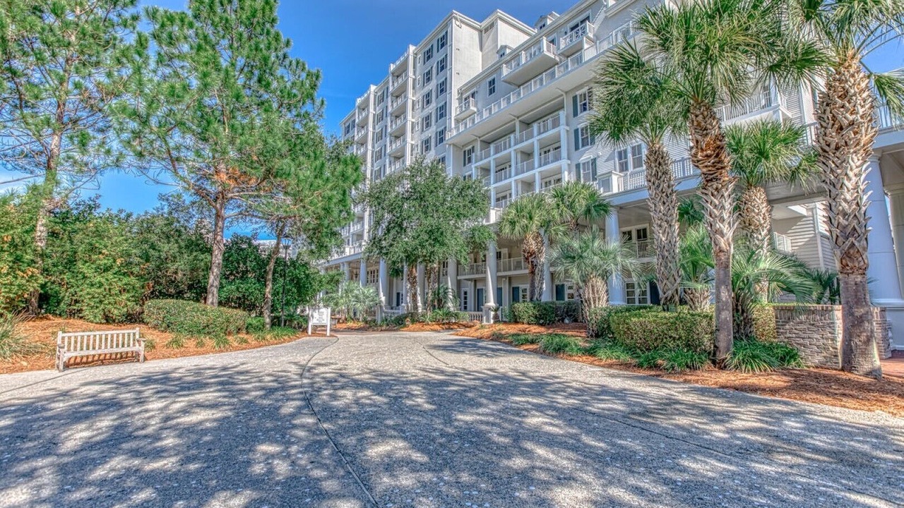 Photo of Outdoor in Baytowne Wharf