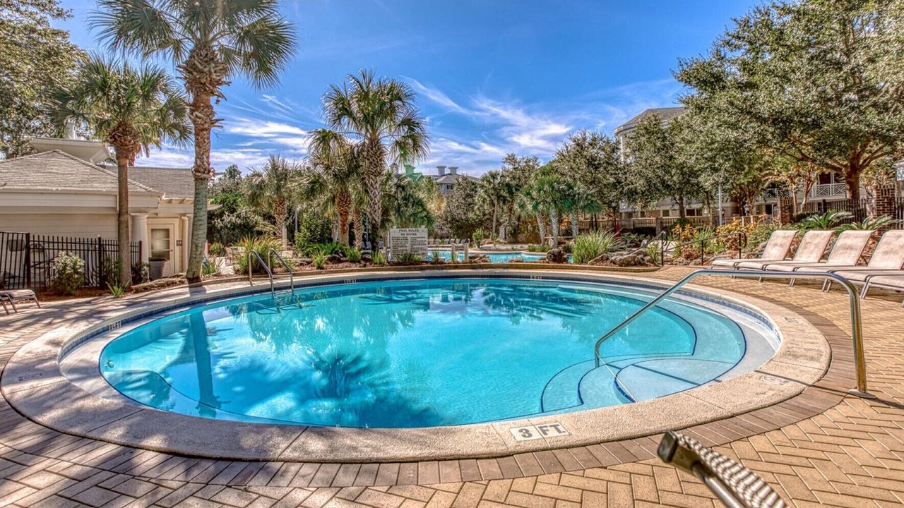 Photo of Outdoor in Baytowne Wharf