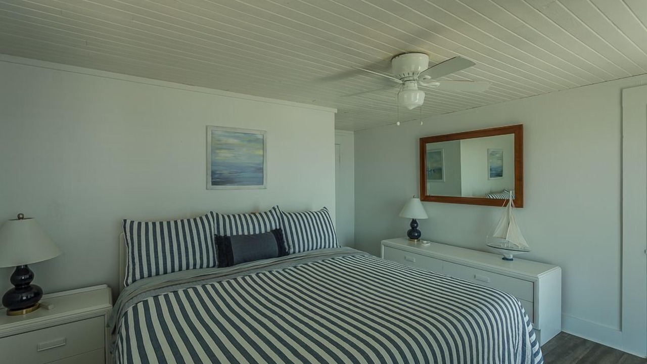 Photo of Bedroom in Carrabelle