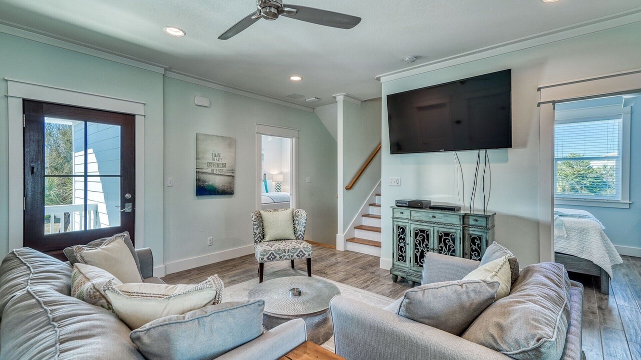 Photo of Livingroom in Emerald Waters Village